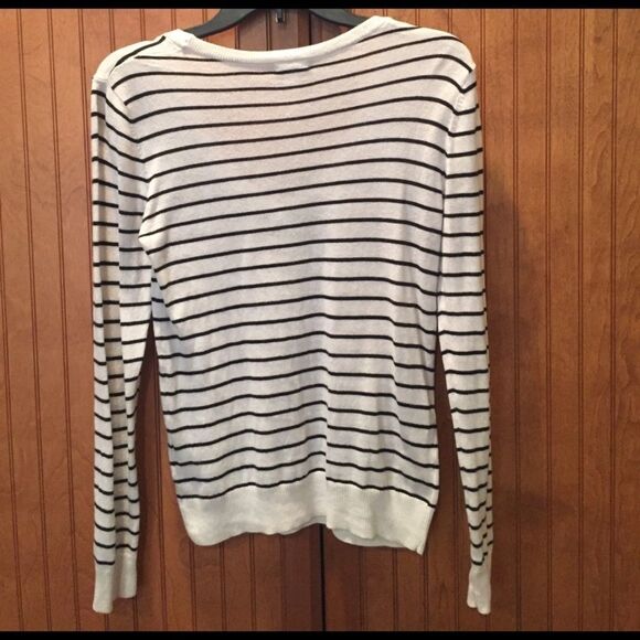 Nordstrom black &white  v neck striped sweater - Picture 2 of 7